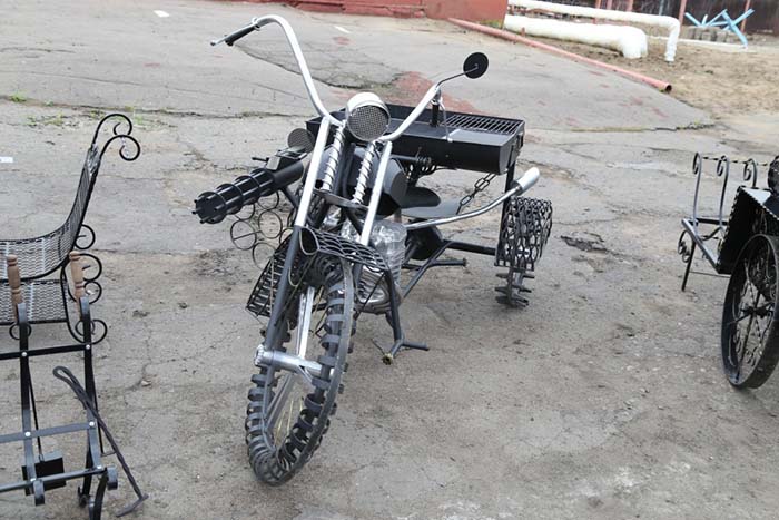 Мангал-мотоцикл