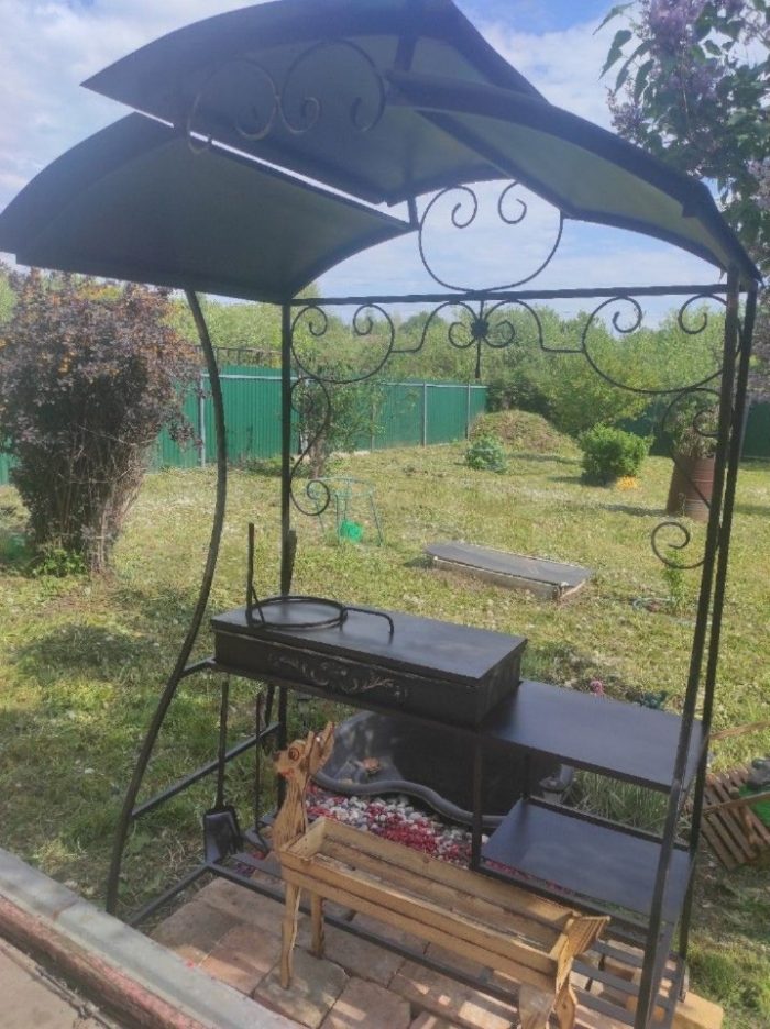 Мангал Шашлындос